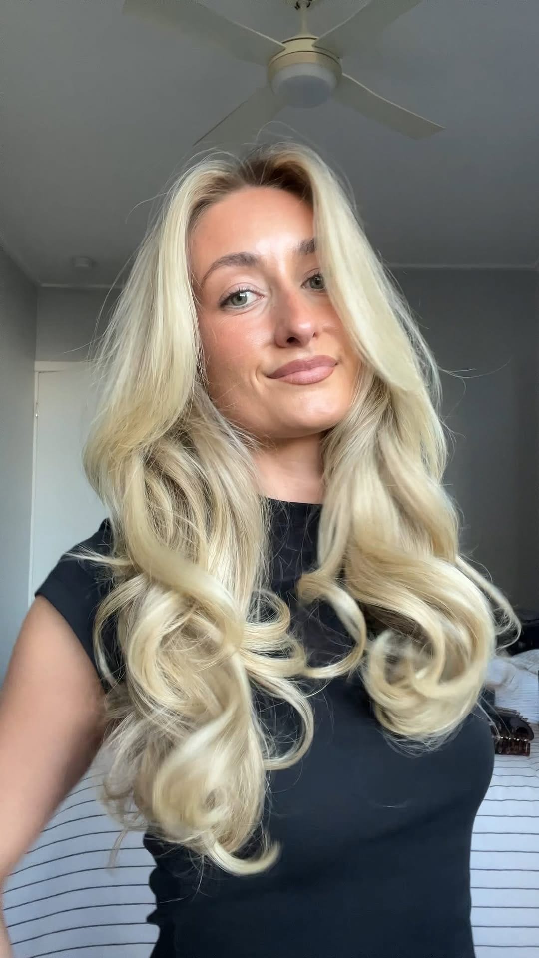 Post 8 by GOLD COAST | BYRON BAY | BRISBANE MAKEUP ARTIST on Instagram (video)