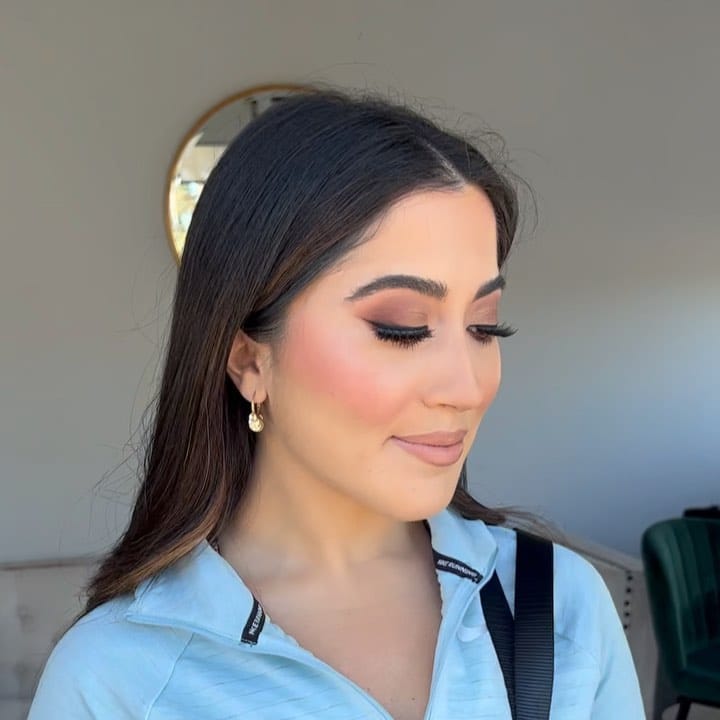 Post 5 by Jaime.a Makeup on Instagram (carousel)