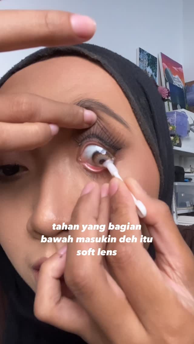 Post 2 by MUA JOGJA on Instagram (video)