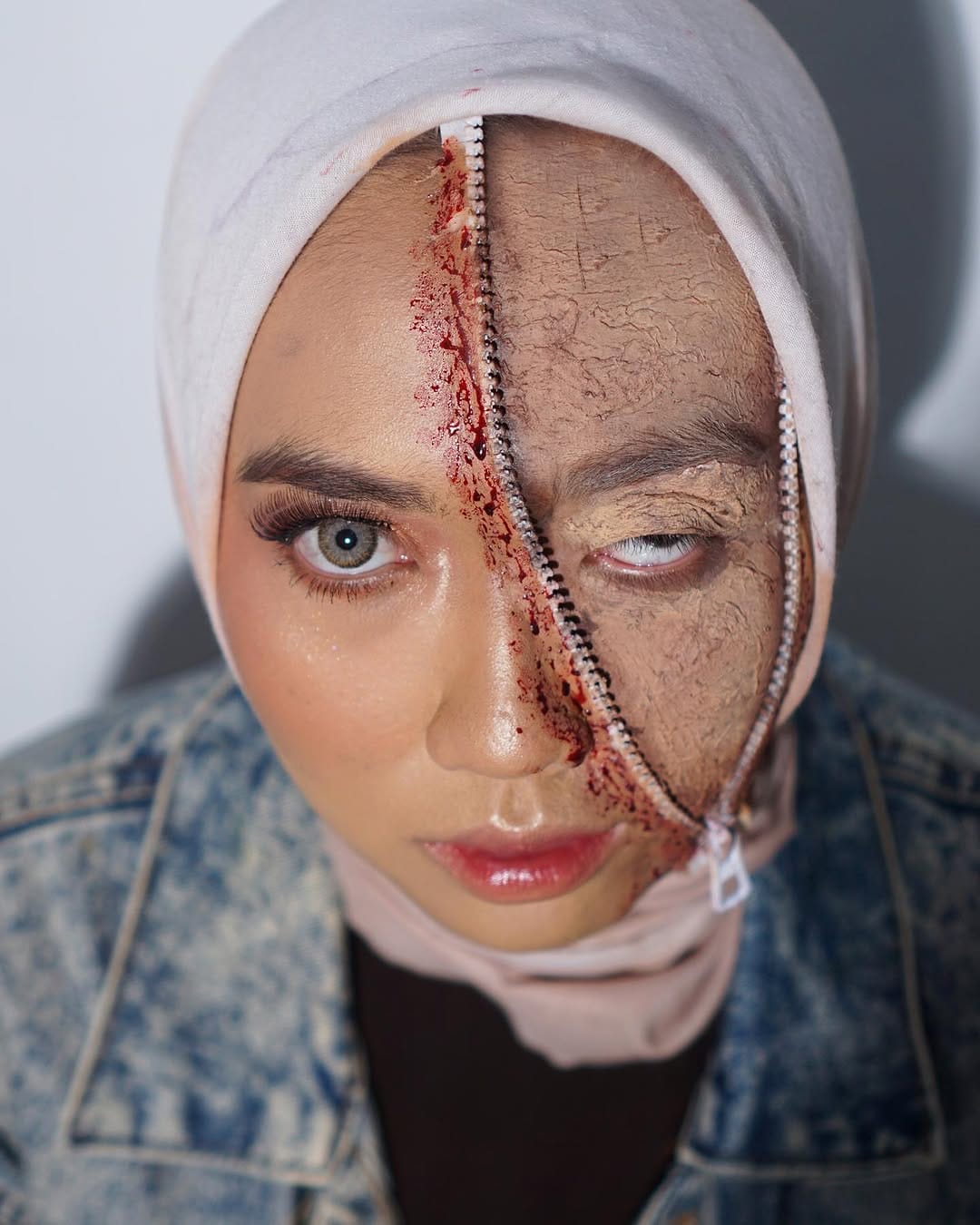 Post 8 by MUA JOGJA on Instagram (carousel)