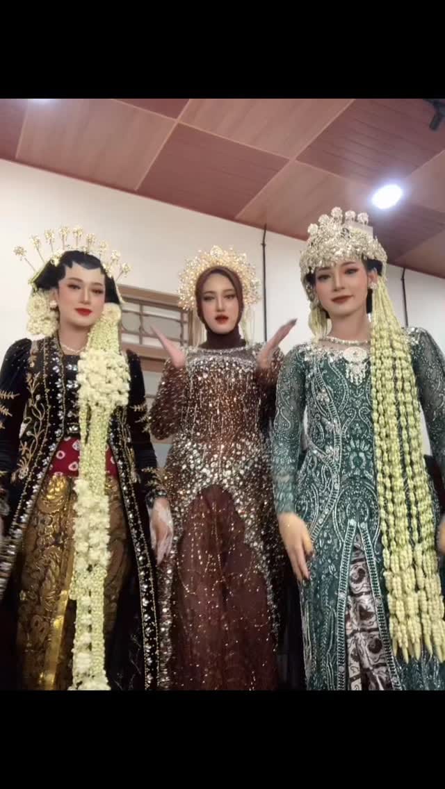 Post 9 by GRIYA MEGA RIAS on Instagram (video)