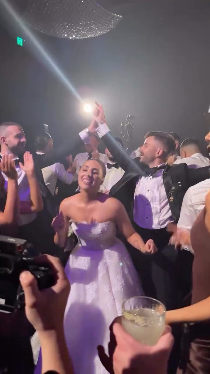 Post 2 by TOMMY TSONIS ENTERTAINMENT on Instagram (video)