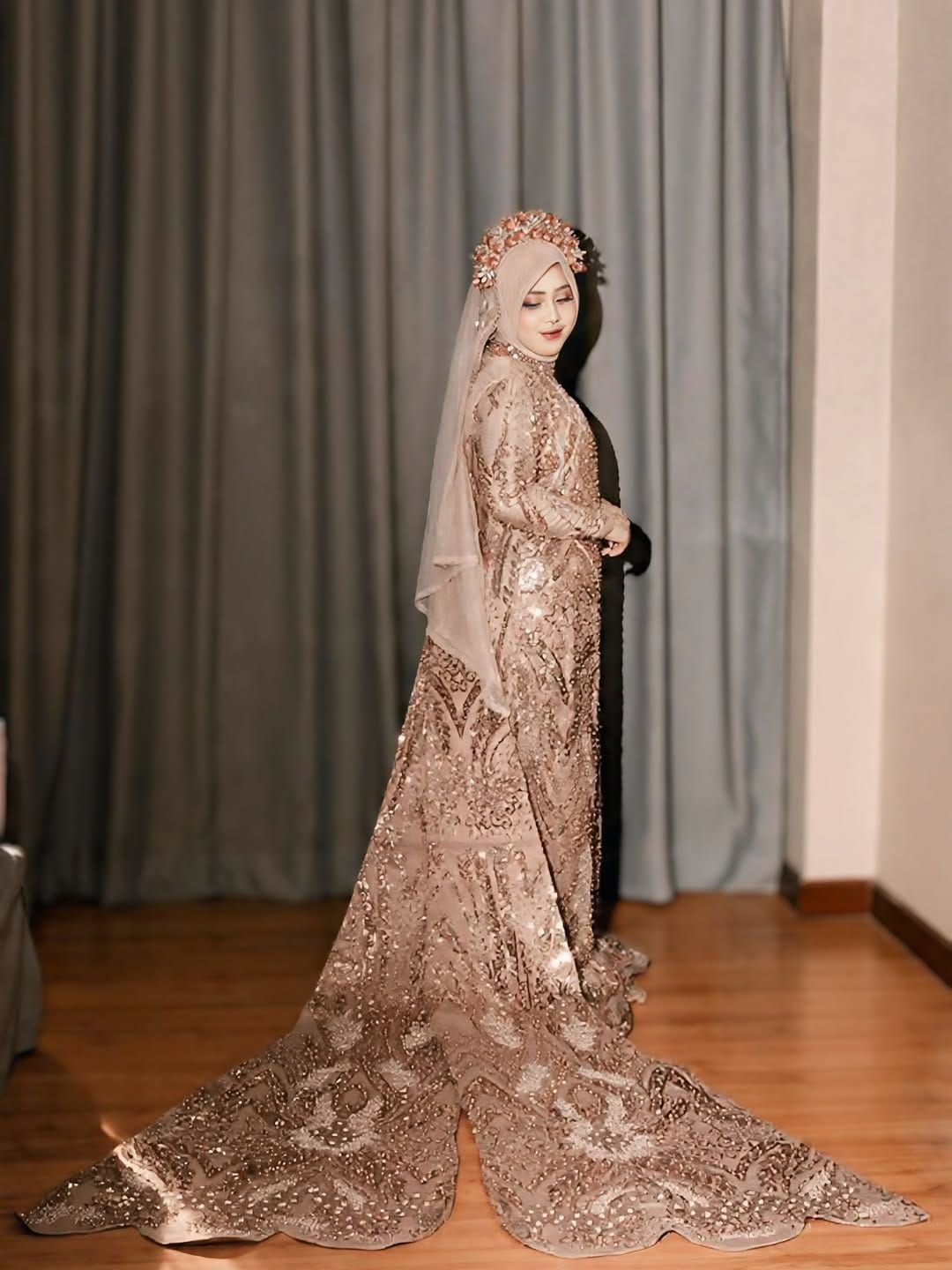 Post 7 by Mua banjarmasin, makeup , dekorasi, henna , mahar , seserahan on Instagram (carousel)