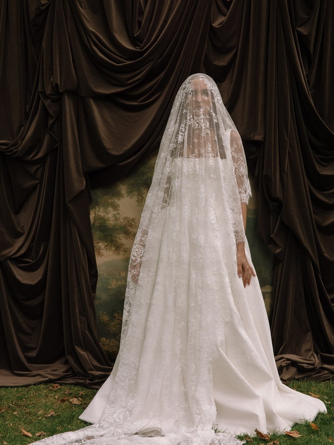 Post 3 by Laura Cross | Wedding Planner & Stylist on Instagram (carousel)
