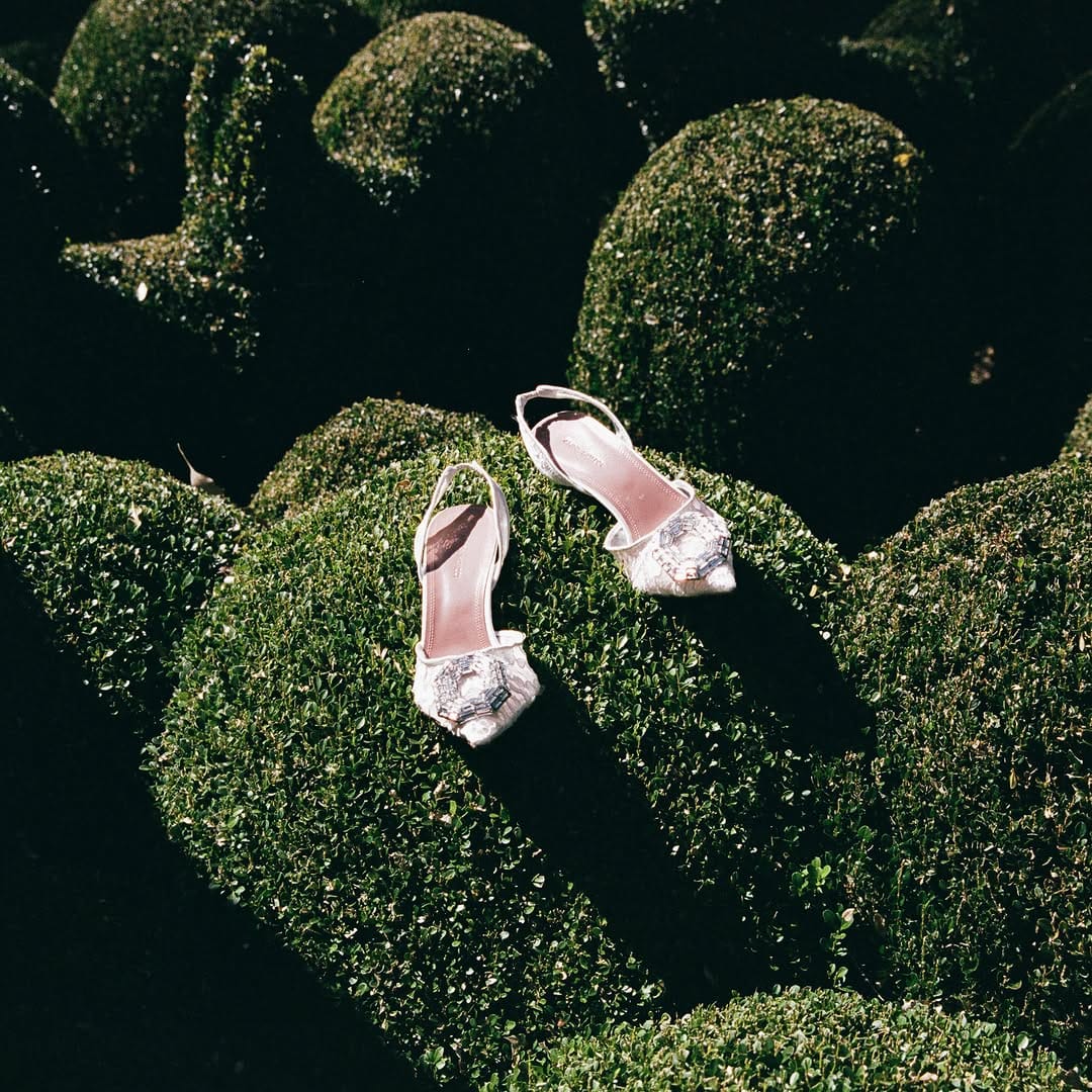 Post 2 by Laura Cross | Wedding Planner & Stylist on Instagram (carousel)