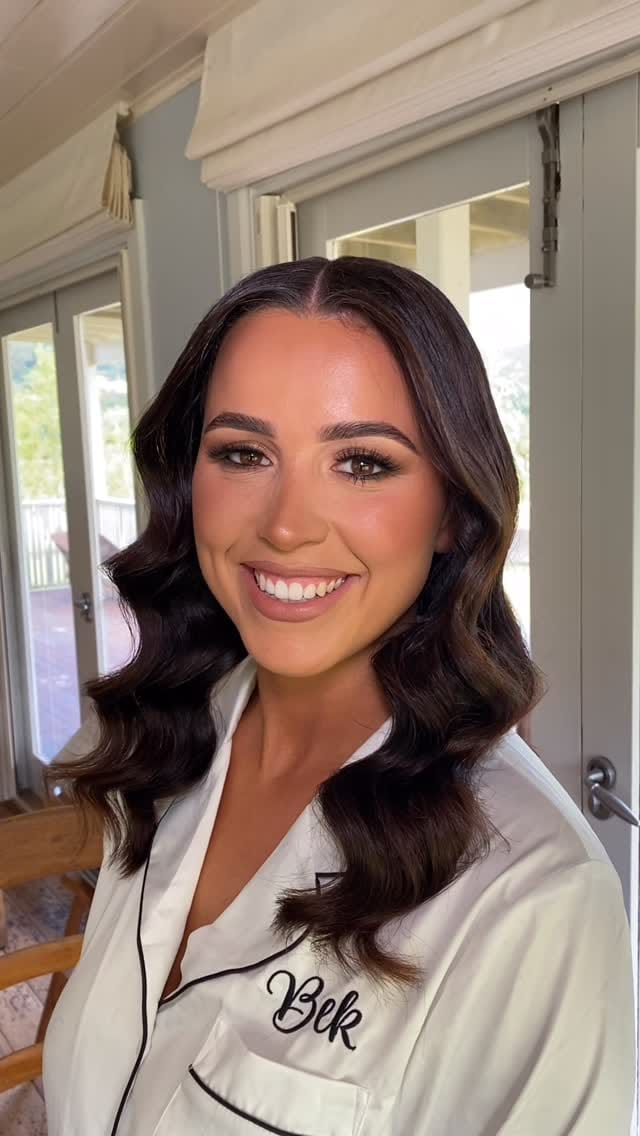 Post 9 by VDJ MUA | Bridal Specialist on Instagram (video)