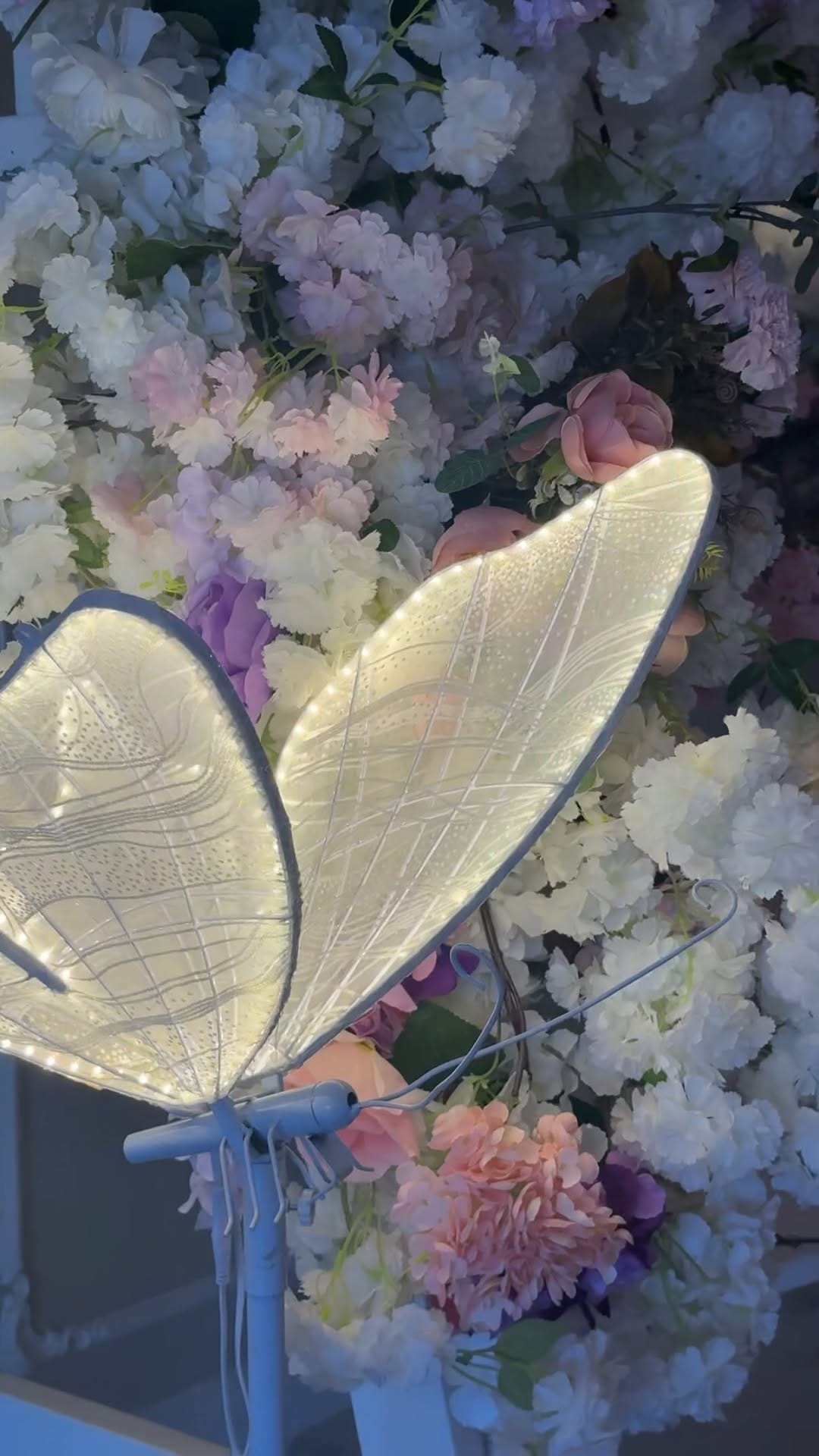 Post 3 by Victoria Taylor on Instagram (video)