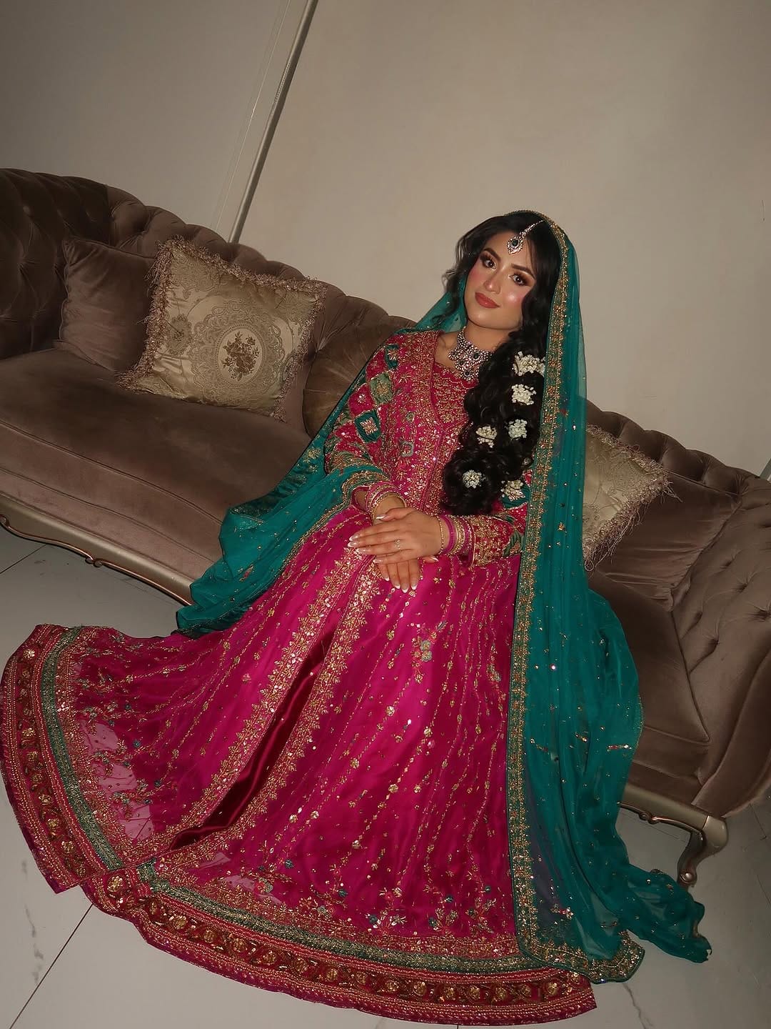 Post 8 by MARIAM ZAFAR on Instagram (carousel)