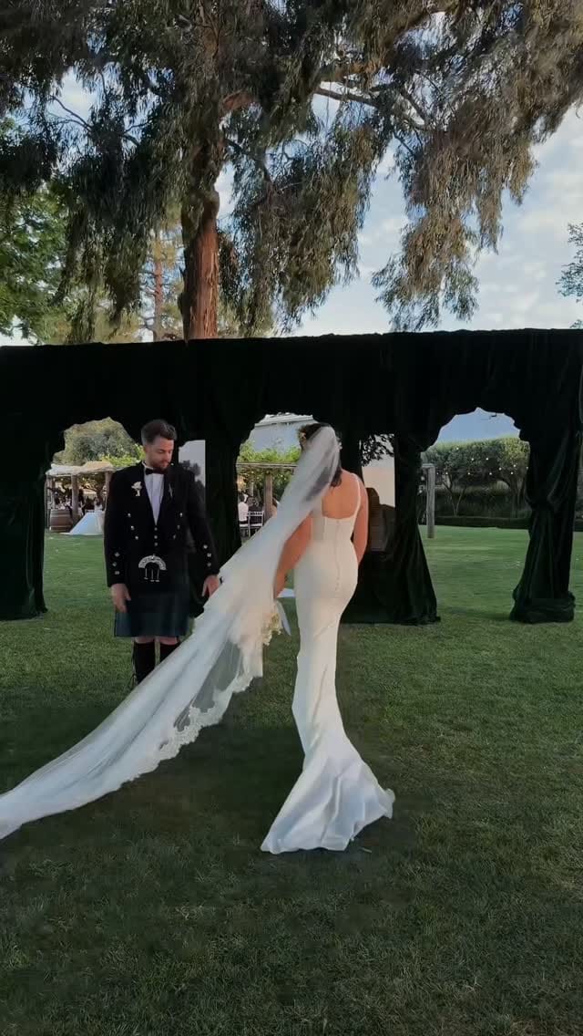 Post 4 by Sonny & Willow Perth Florist on Instagram (video)