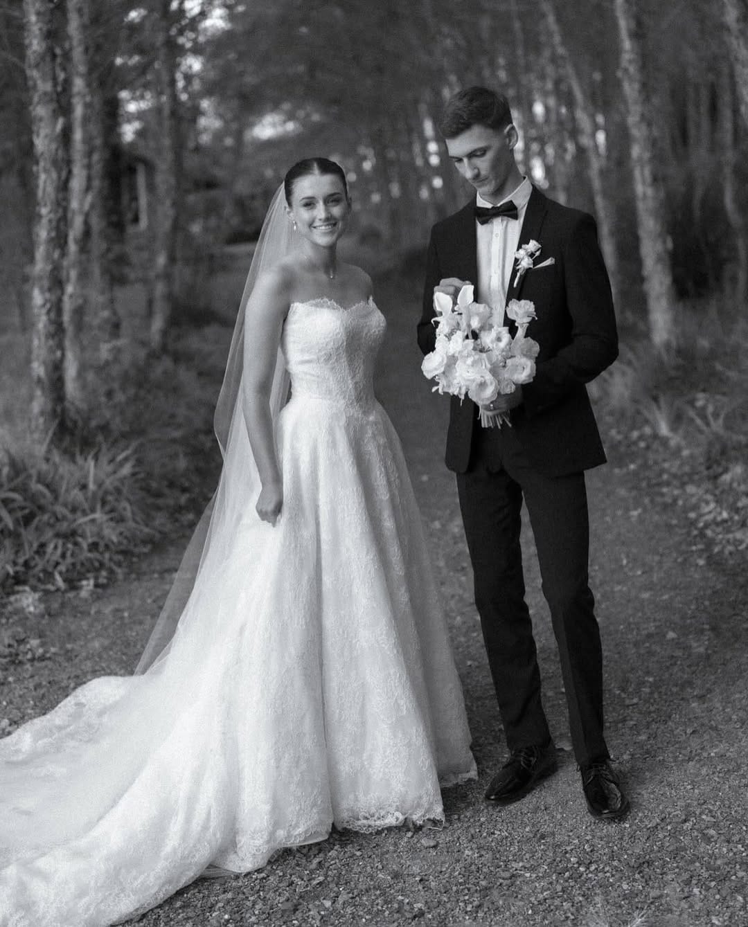 Post 1 by Monique Fifield | Wedding Stylist & Floral Designer on Instagram (carousel)