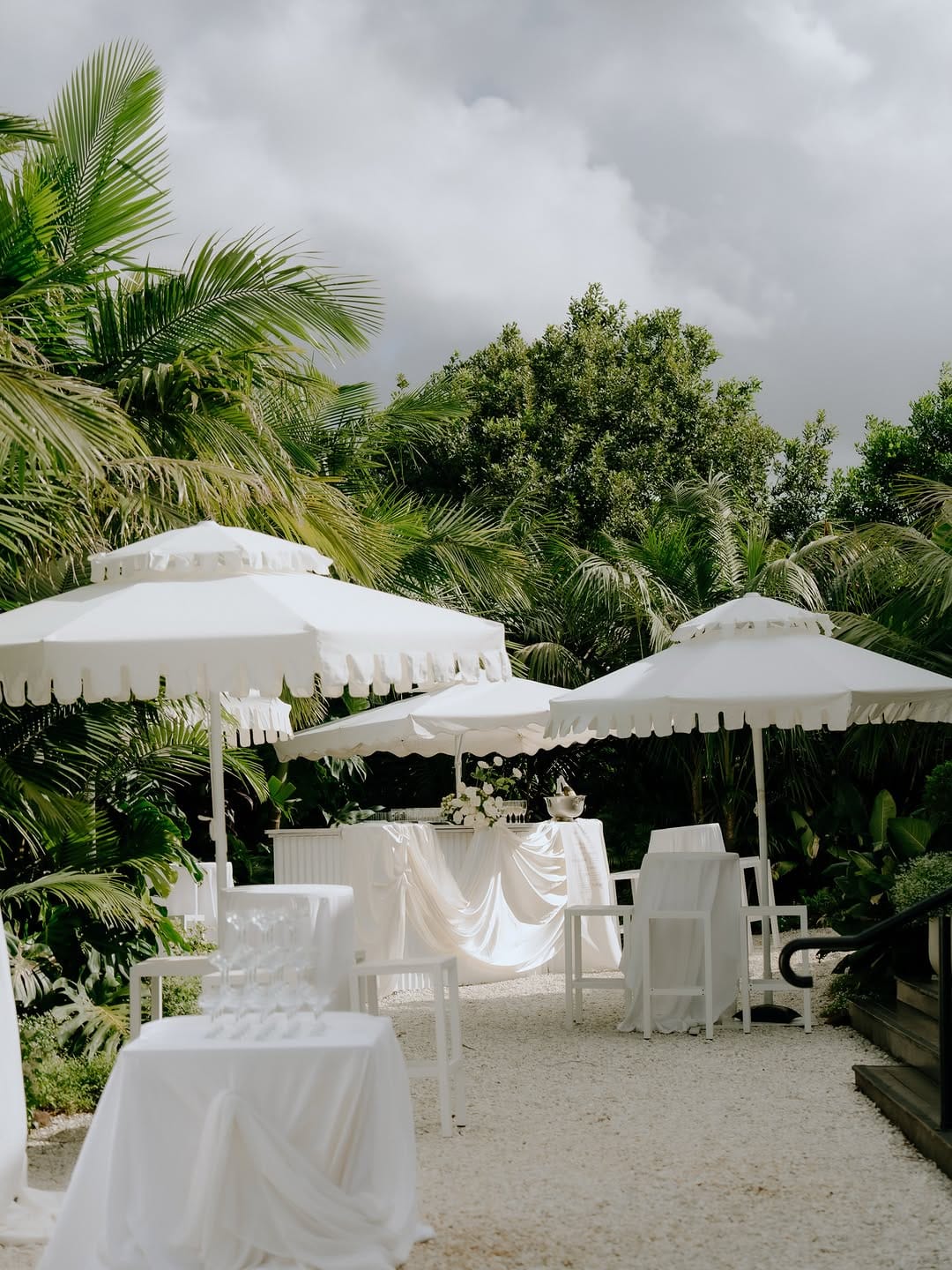 Post 7 by Monique Fifield | Wedding Stylist & Floral Designer on Instagram (carousel)