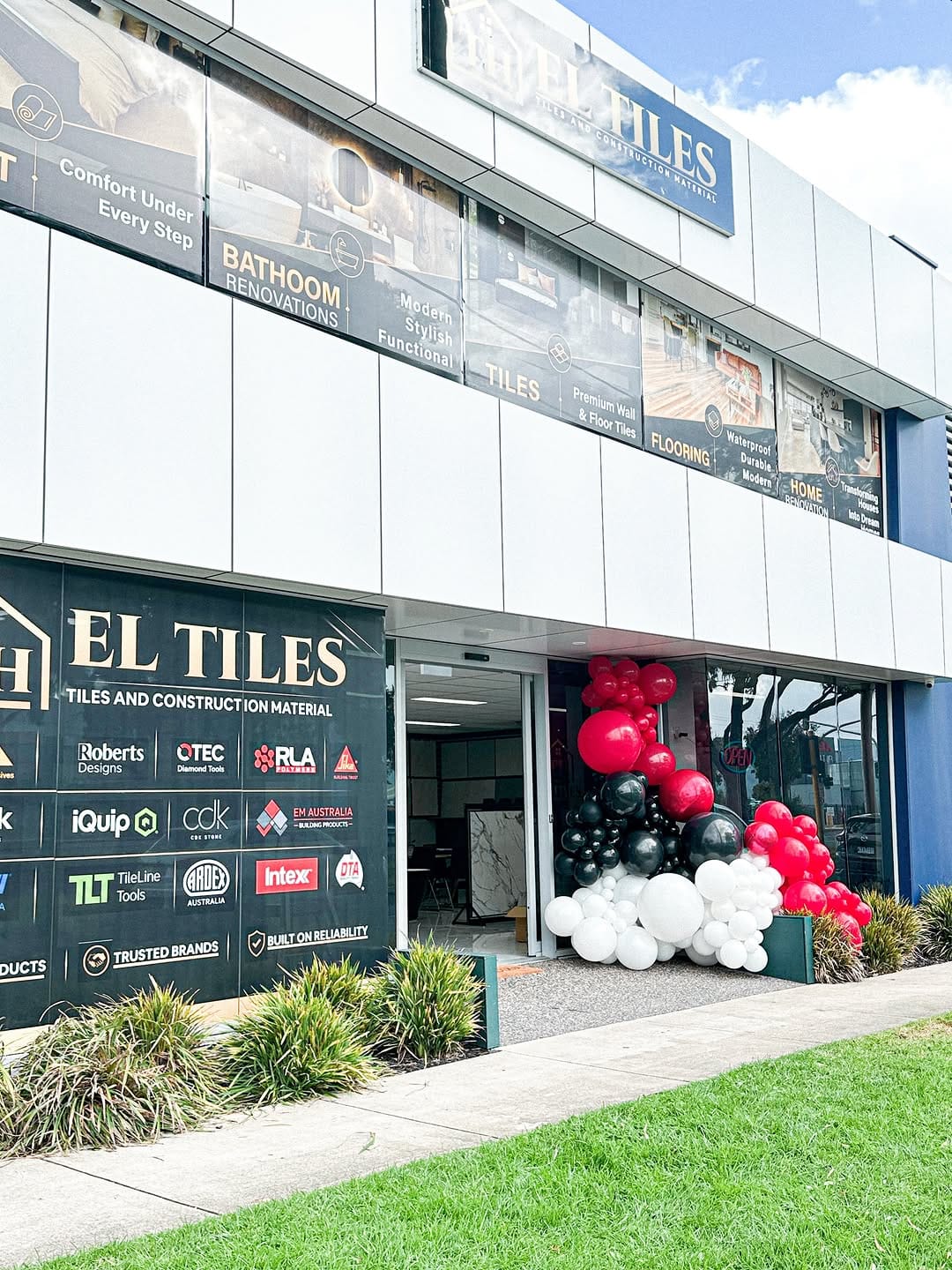 Post 4 by MELBOURNE DESIGNER BALLOONS | LUXURY EVENT VISUALS | AUS on Instagram (image)