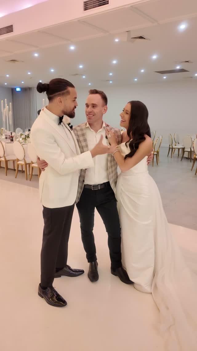 Post 8 by MELBOURNE PROFESSIONAL WEDDING DJ & MC on Instagram (video)