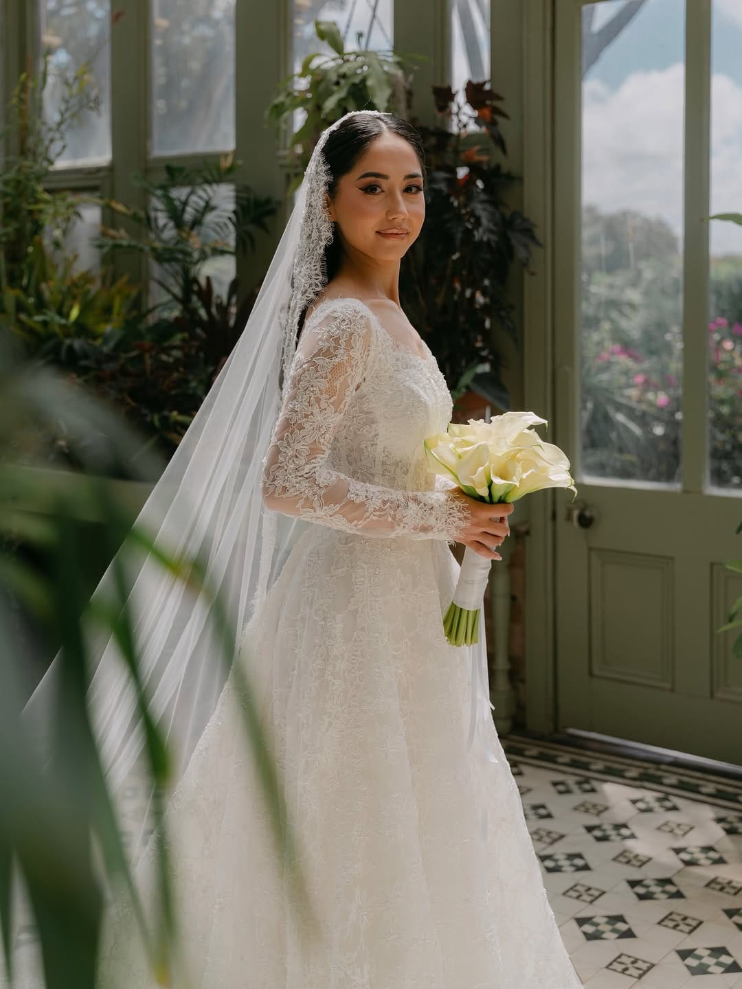 Post 9 by 𝐒𝐚𝐡𝐚𝐫 𝐌𝐨𝐝𝐞𝐬𝐭𝐲 on Instagram (carousel)