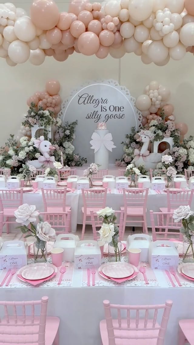 Post 1 by Indulgence Table on Instagram (video)
