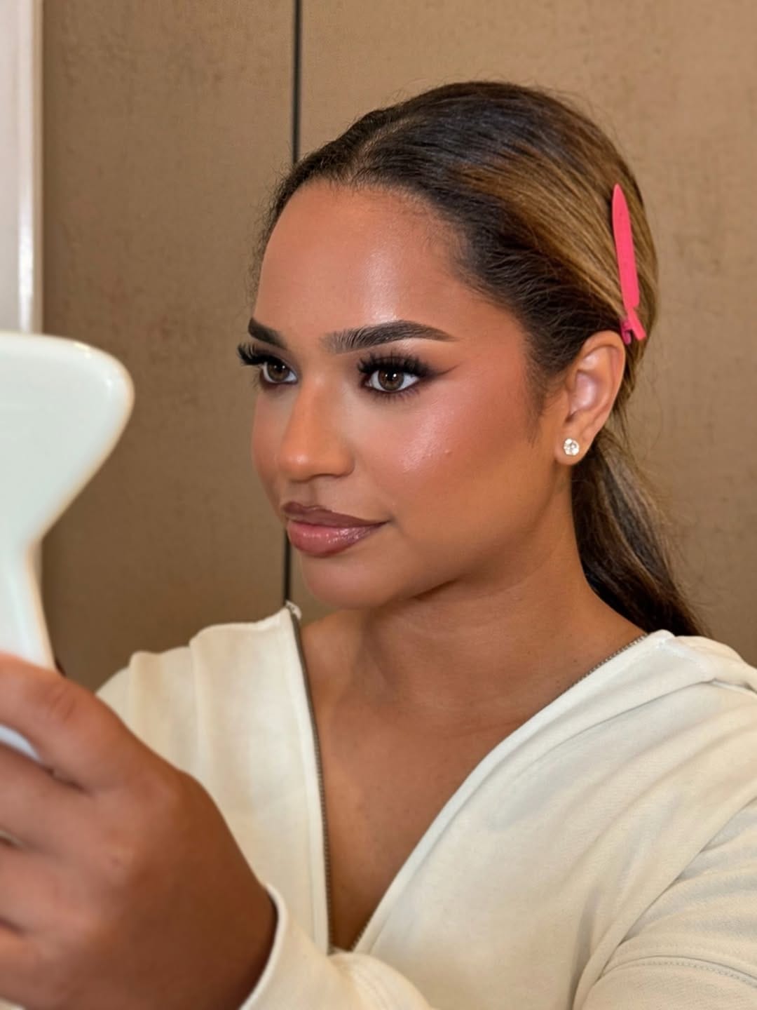 Post 4 by MELBOURNE MAKE UP ARTIST on Instagram (carousel)