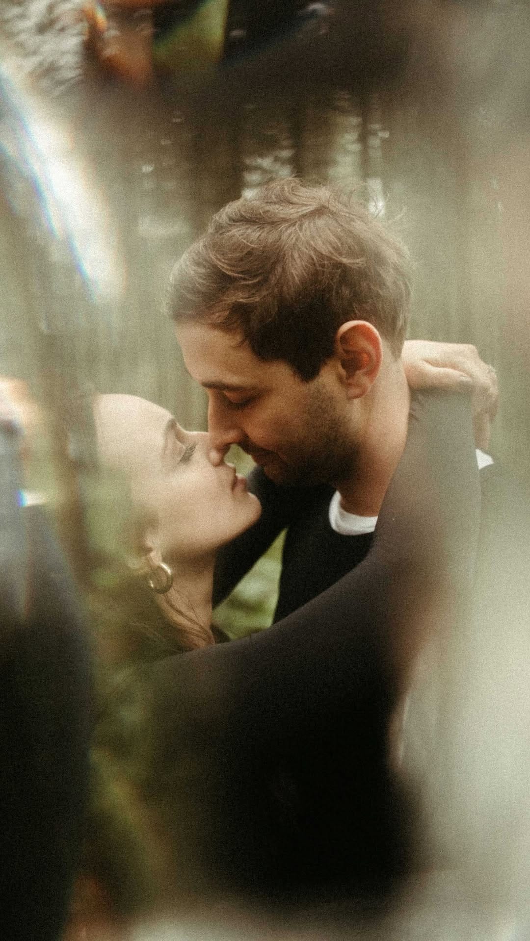 Post 4 by Canadian Weddings on Instagram (video)