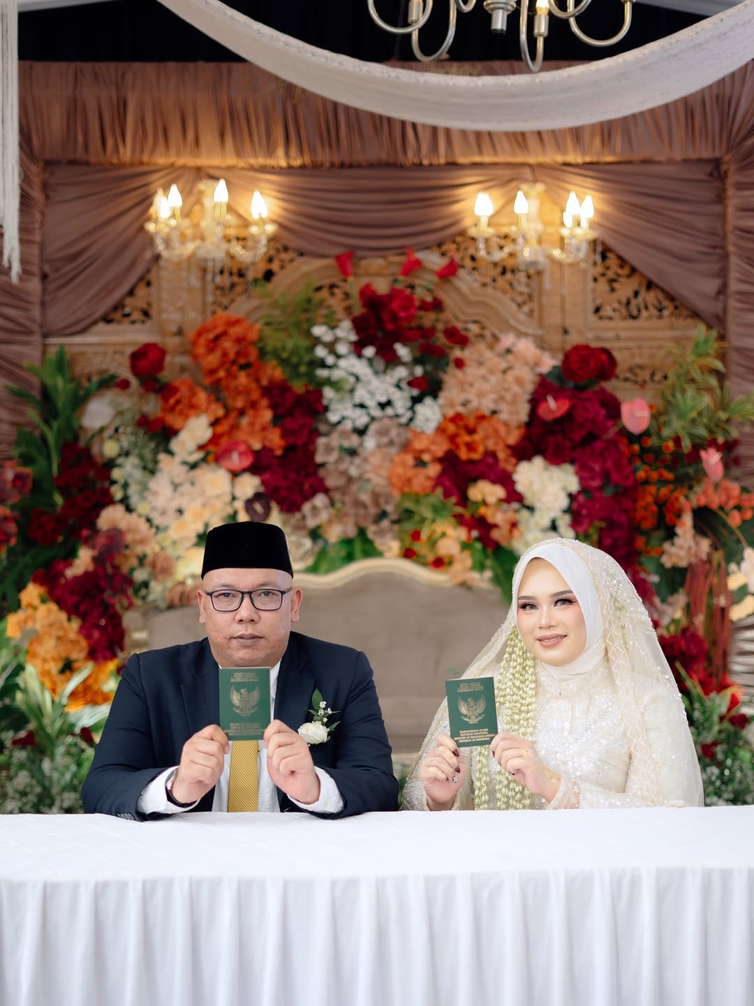 Post 1 by RIAS PENGANTIN SUKOHARJO - GUNUNG KIDUL - WONOGIRI on Instagram (carousel)