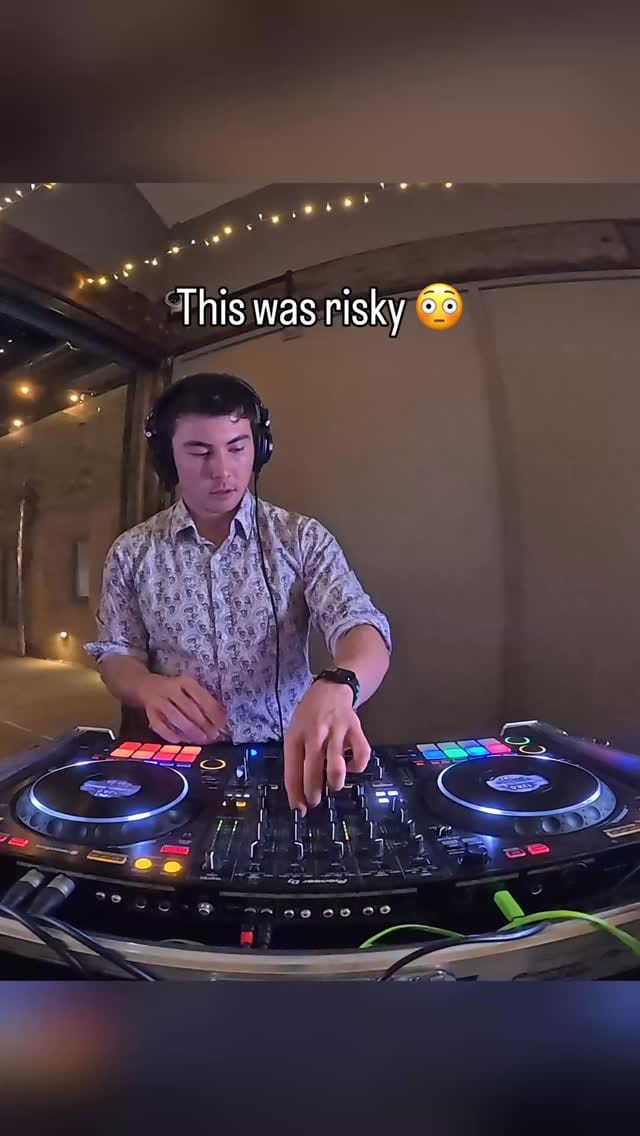 Post 4 by 𝑹𝑬𝑵 𝒂𝒌𝒂 𝑫𝑱 𝑹𝑬𝑵𝑲𝑼𝑵 on Instagram (video)