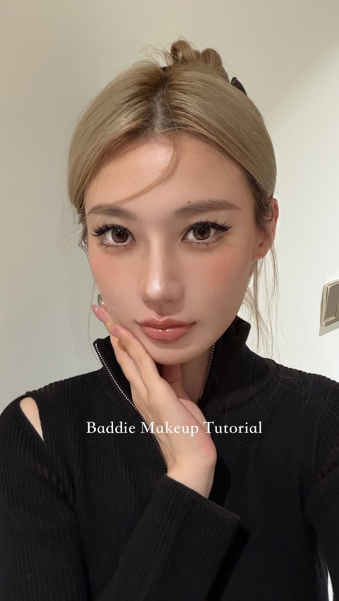 Post 4 by VictoriaHan Makeup on Instagram (video)