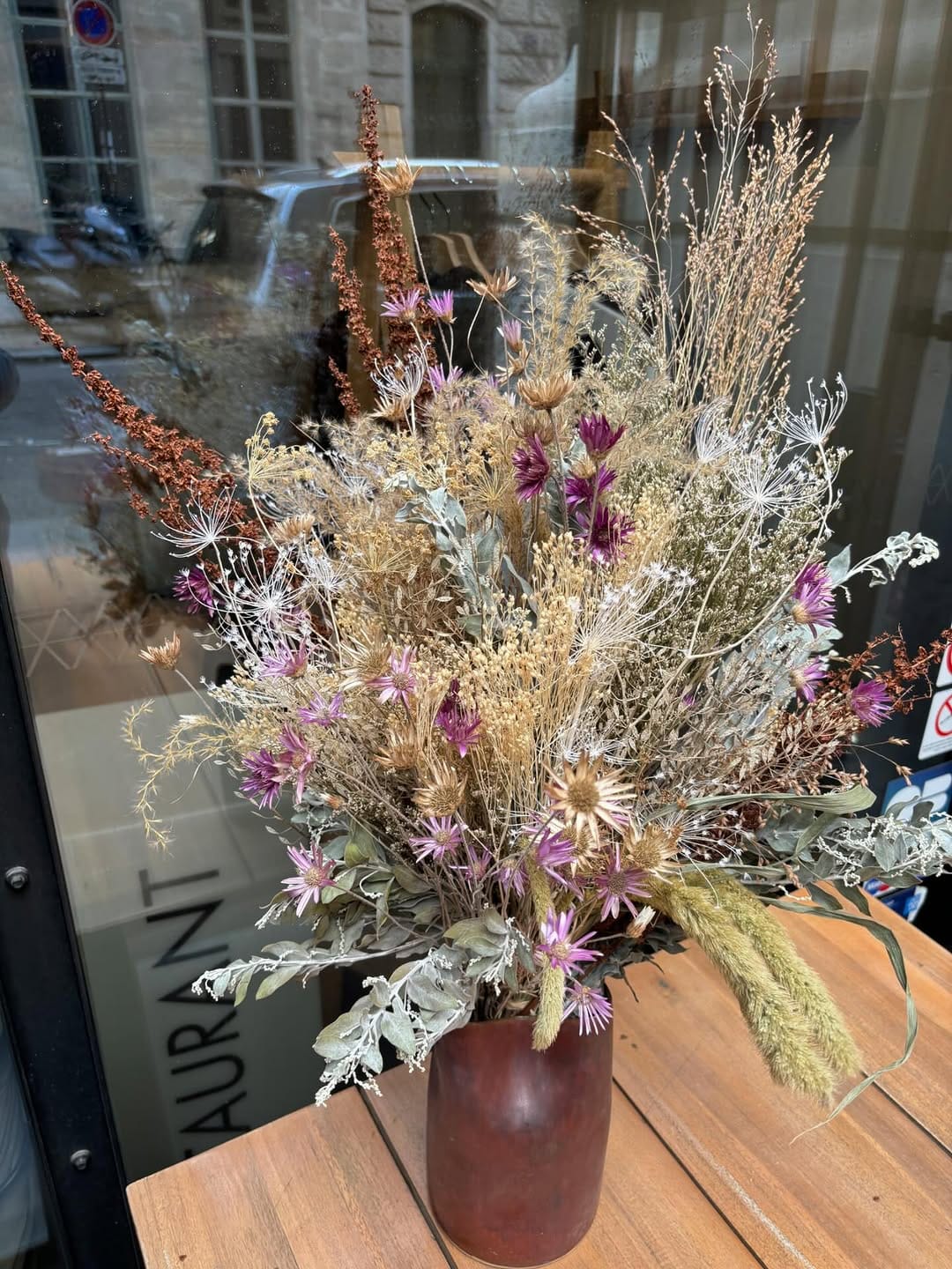 Post 6 by Pistil on Instagram (carousel)