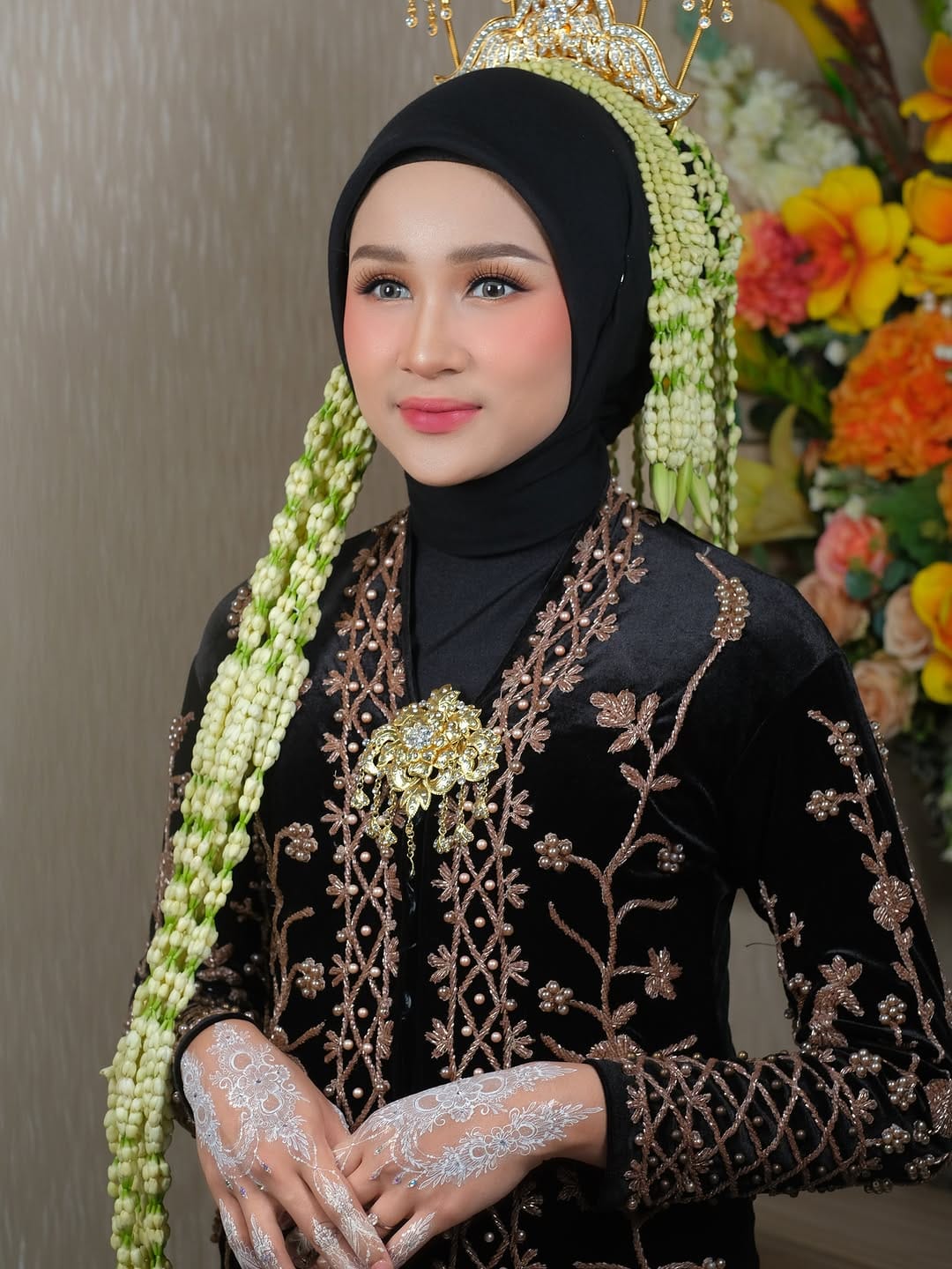 Post 4 by DESIPUTRIMAKEUP on Instagram (image)