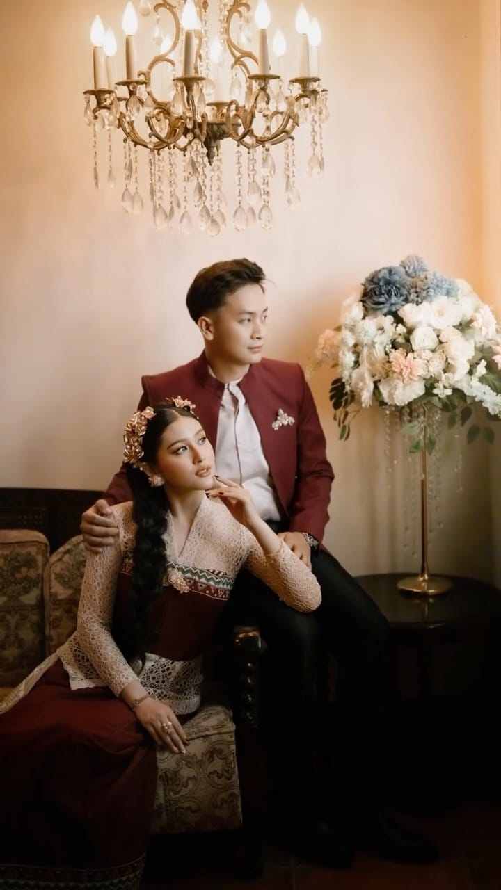 Post 4 by Photo Prewedding & Wedding on Instagram (video)