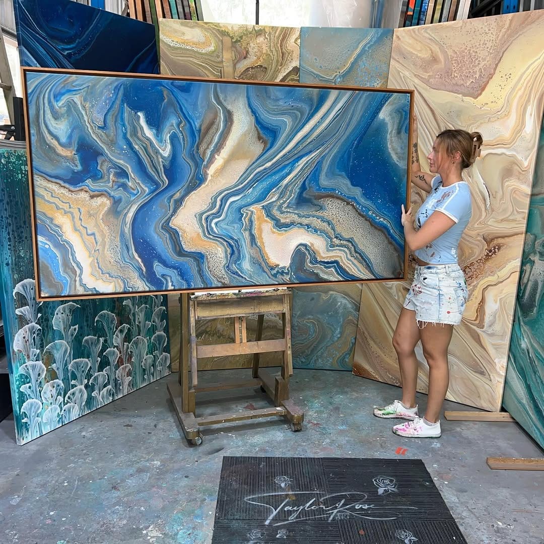 Post 7 by 🎨 Taylor Rose 🎨 on Instagram (image)