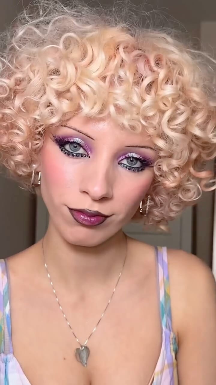 Post 7 by pop ☆(❁‿❁)☆ on Instagram (video)