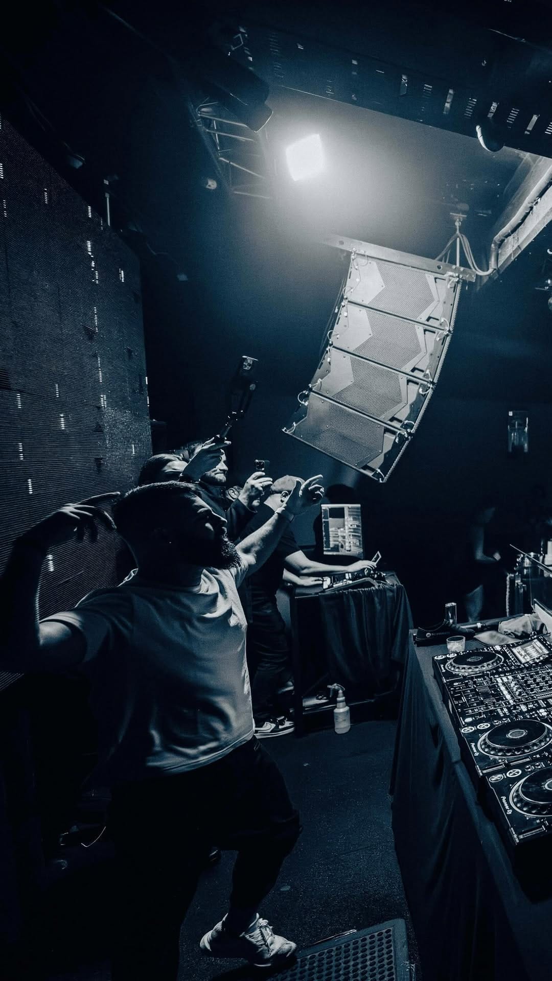 Post 9 by 𝗦𝗘𝗟𝗟 𝗢𝗨𝗧 𝗠𝗖 on Instagram (video)