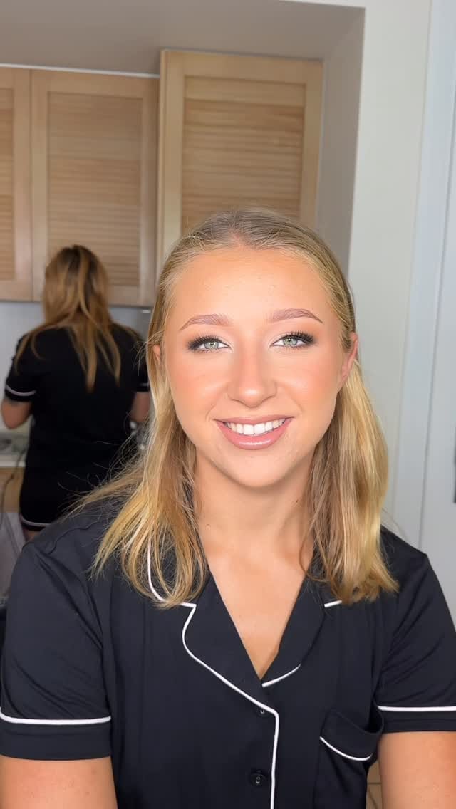 Post 4 by Amber West Brisbane Makeup Artist on Instagram (video)
