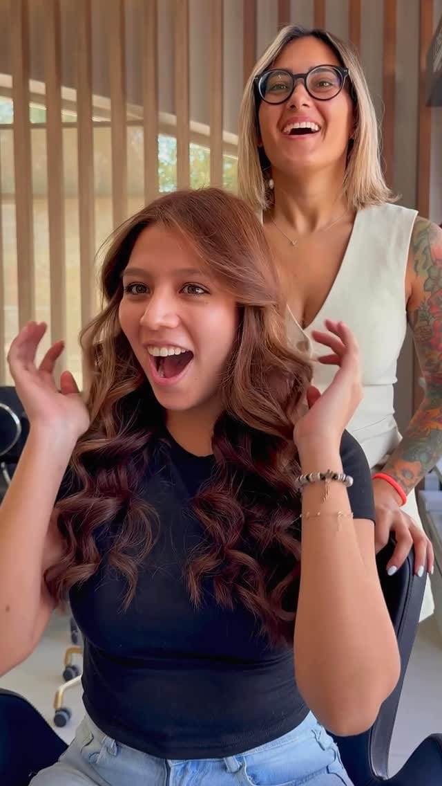 Post 1 by 🎀 Victoria Kubiak - ✨ Hair Artist on Instagram (video)
