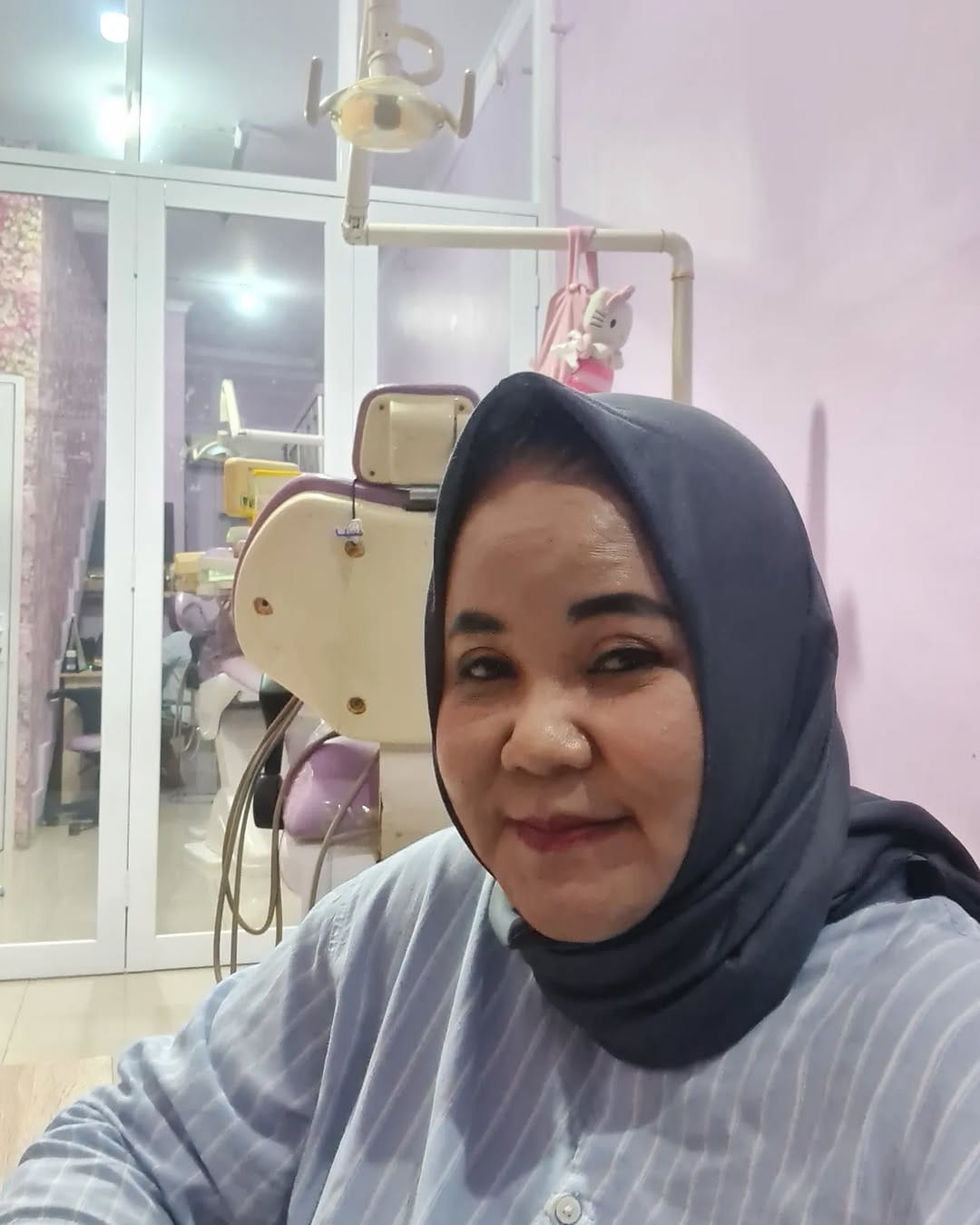 Post 7 by Isma Dentist on Instagram (image)