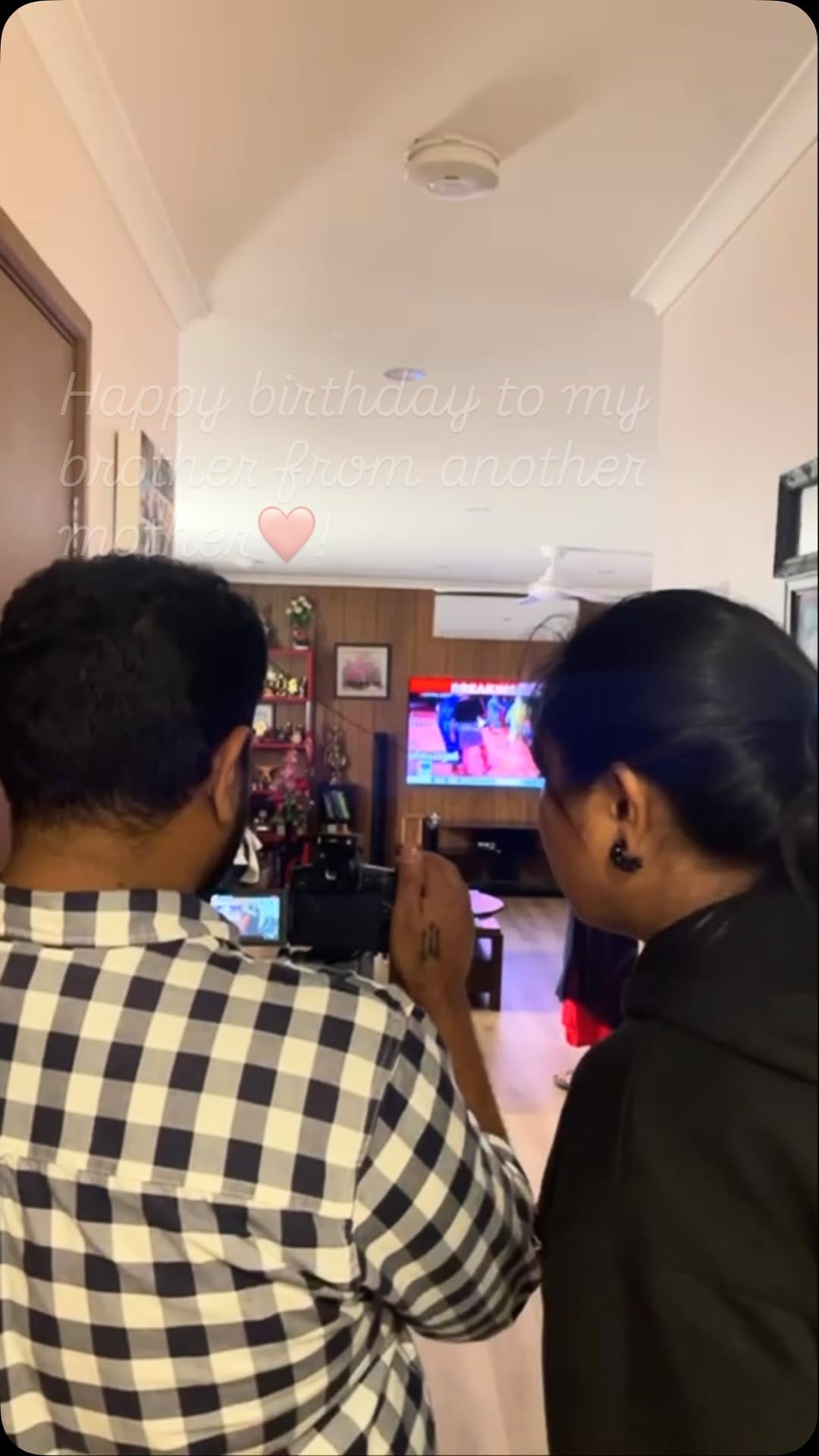 Post 7 by Its_me_PriyaRajan on Instagram (video)