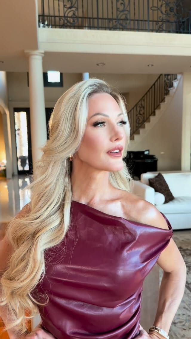 Post 9 by Oxana Palilova I Makeup artist & hairstylist | Seattle, Bellevue on Instagram (video)