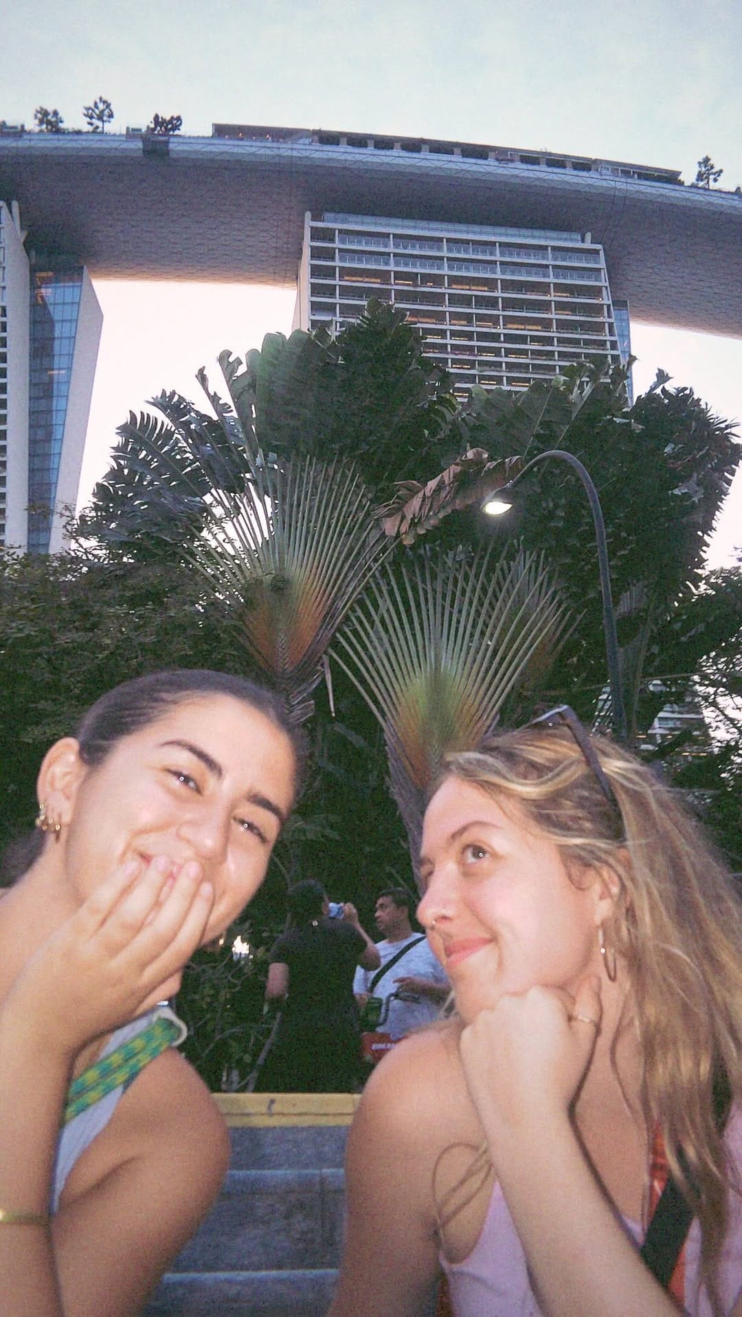 Post 6 by sofia & scarlett & rubina on Instagram (video)