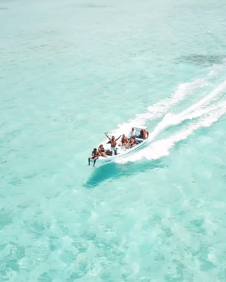Post 7 by MAKERS on Instagram (video)