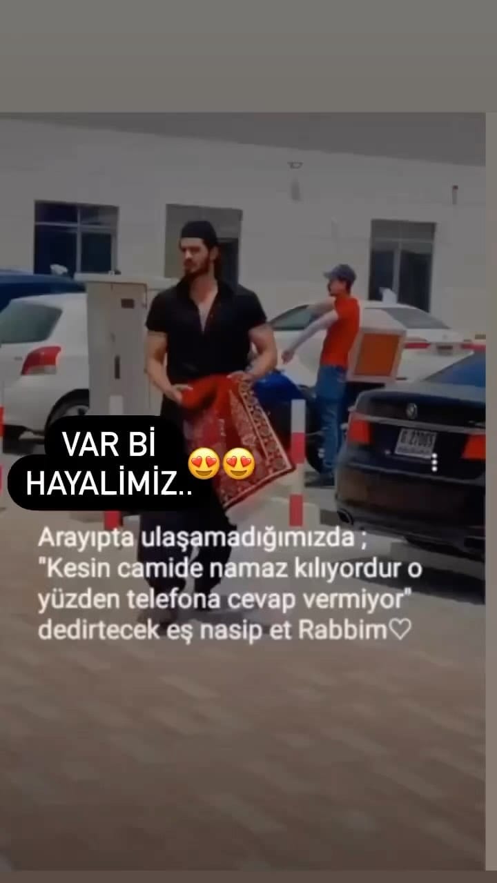 Post 5 by 𝑀𝒾𝒽𝓇𝒾𝒷𝒶𝓃 on Instagram (video)