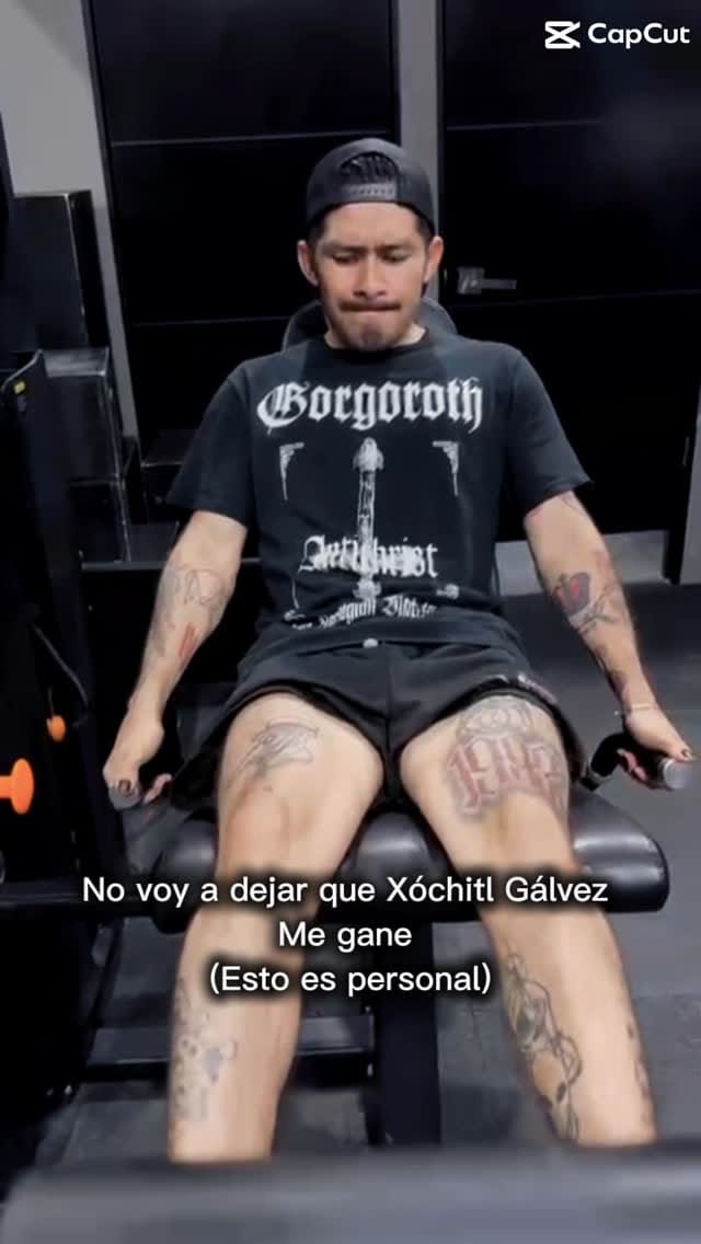 Post 1 by Vic Flowers on Instagram (video)