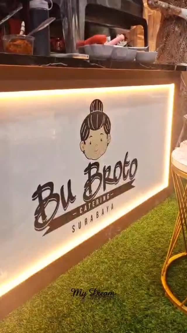 Post 7 by Wedding Organizer Surabaya on Instagram (video)