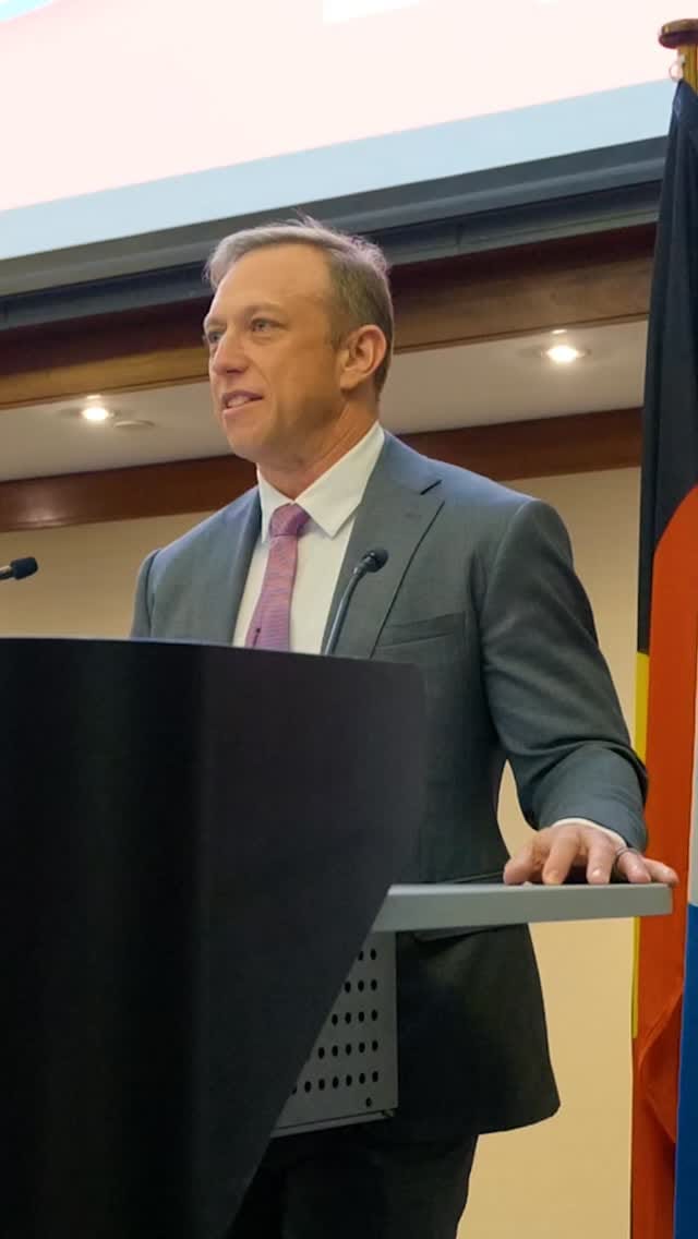 Post 1 by Queensland Labor on Instagram (video)