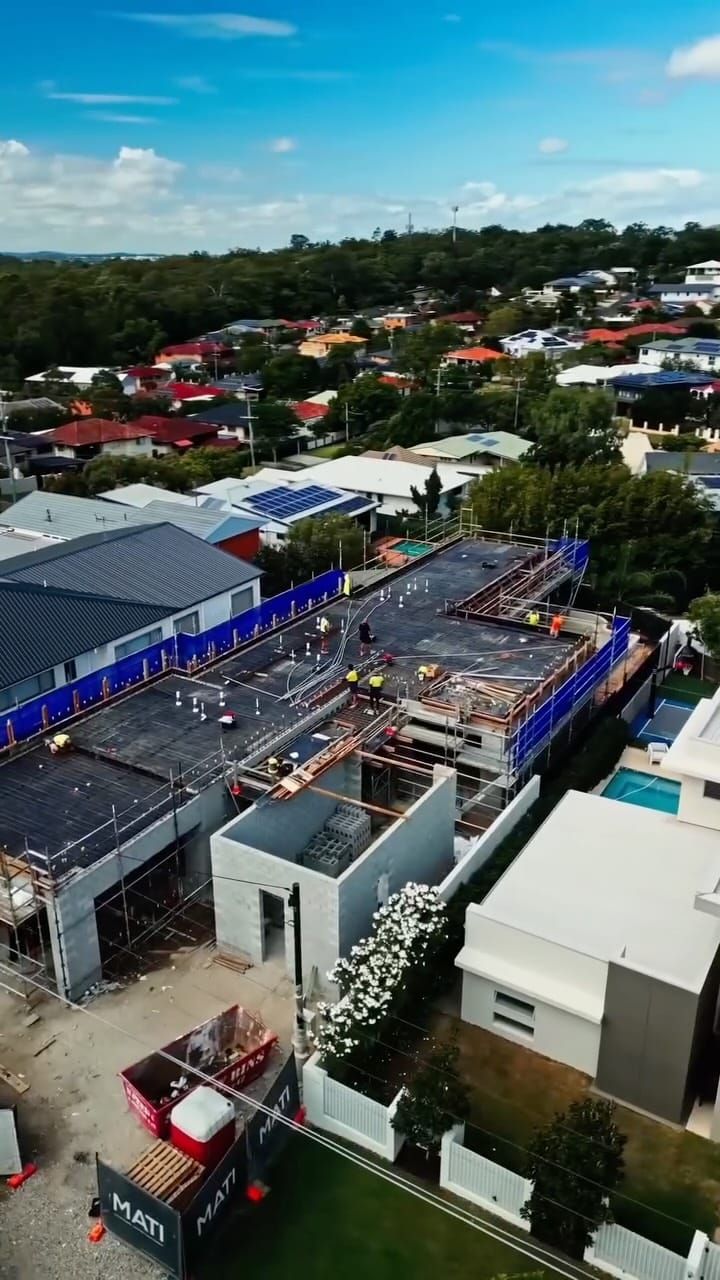 Post 2 by Steve Stamatiou on Instagram (video)