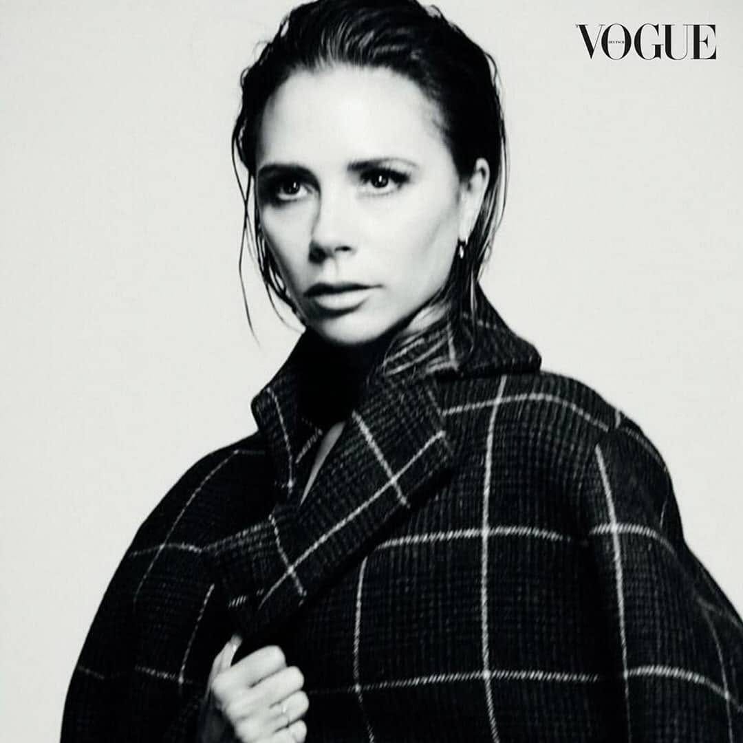 Post 1 by Victoria Beckham Deutschland on Instagram (carousel)