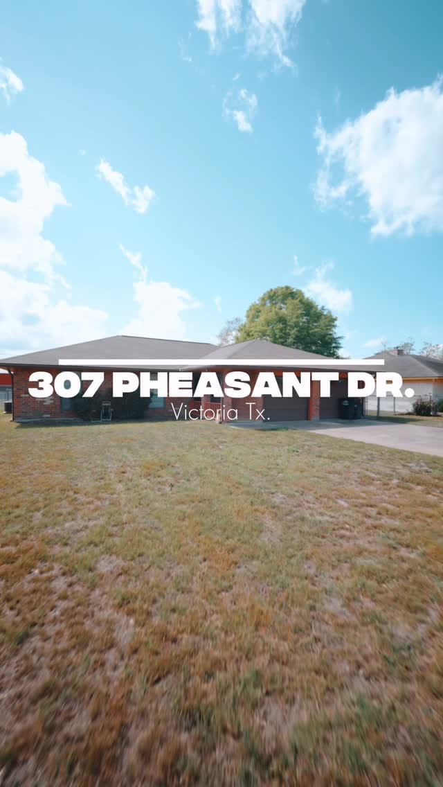 Post 2 by AMBER ZAROSKY | VICTORIA TX REALTOR on Instagram (video)