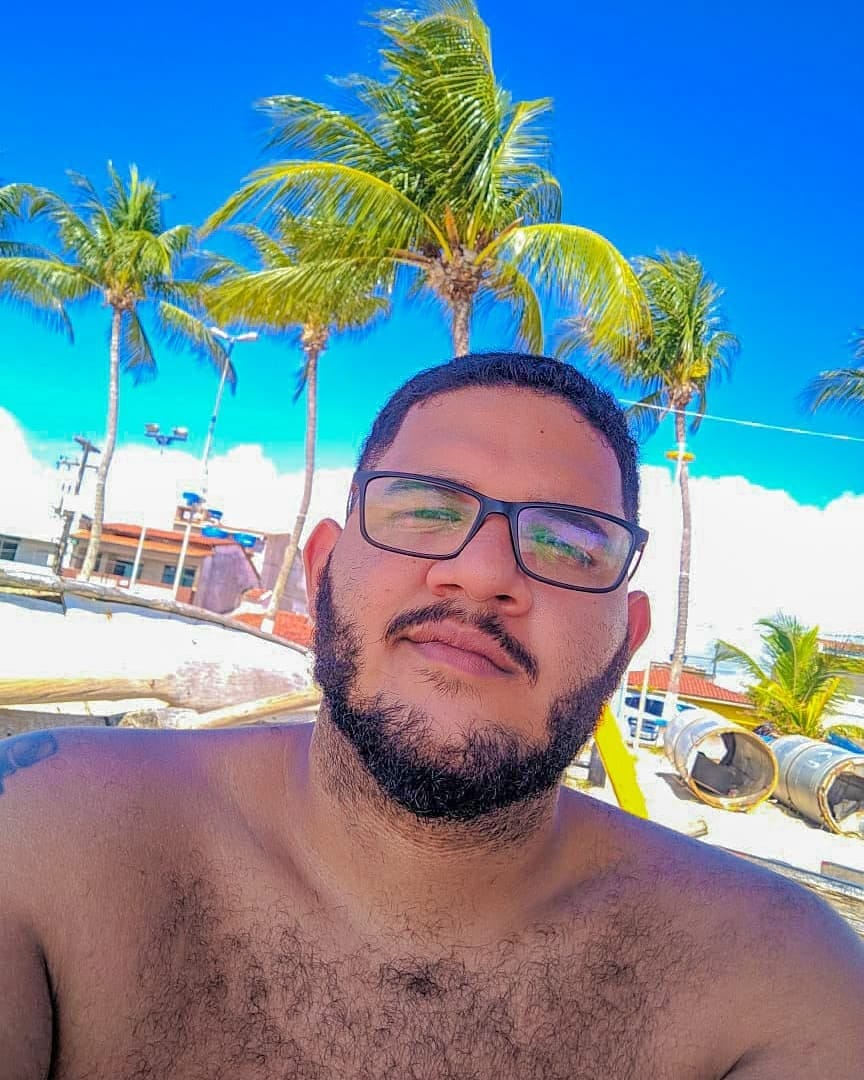 Post 6 by Carlos Eduardo on Instagram (image)