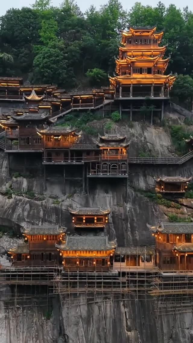 Post 4 by Yongki Hotanto | Health & Anti Aging OBSERVER on Instagram (video)