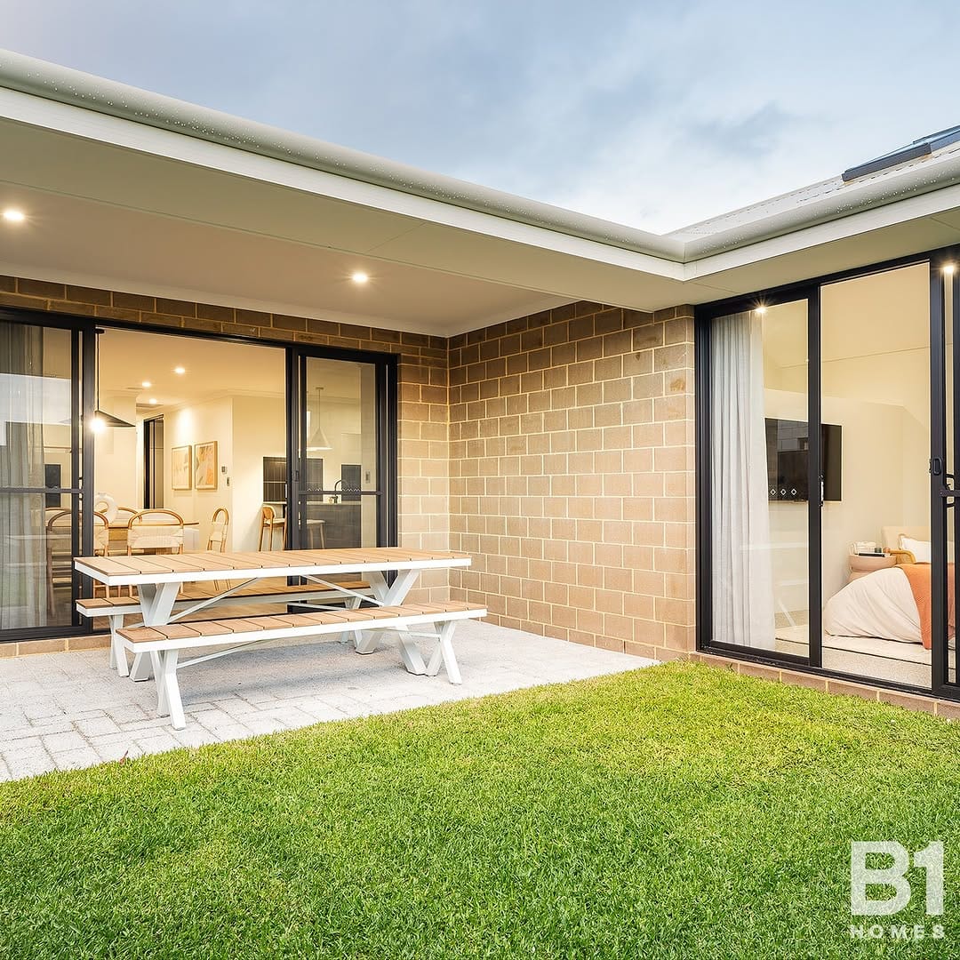 Post 8 by B1homes on Instagram (image)