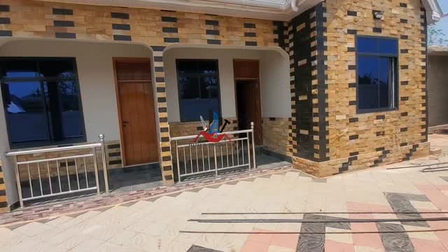Post 10 by ELFTANTS CONSTRUCTION on Instagram (video)