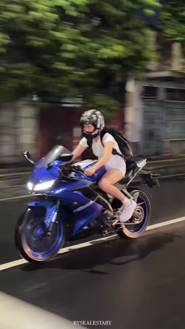 Post 5 by riska on Instagram (video)