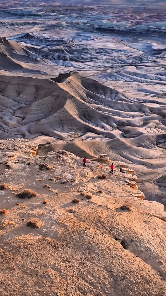 Post 2 by Sarah ✨ Travel, Hike, Camp on Instagram (video)